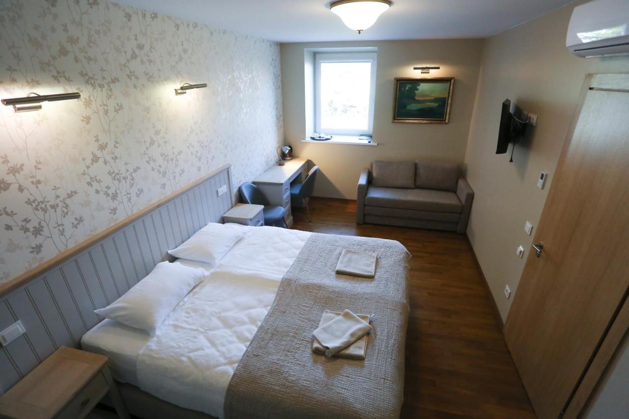 Hotel Jonapolis Jonava Eksteriør bilde